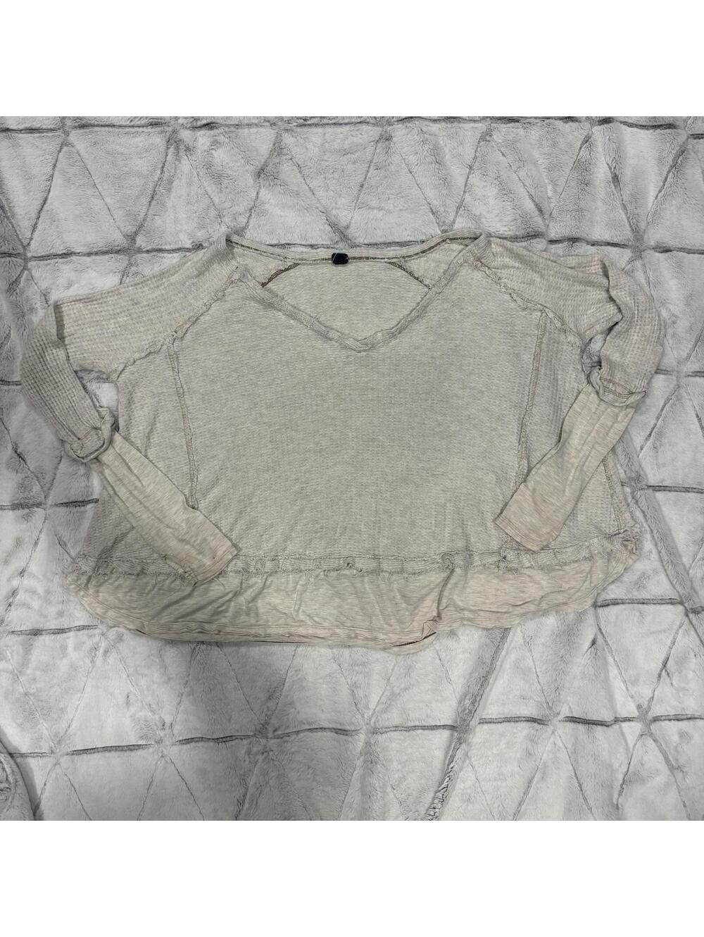 We The Free Women Beige Waffle Knit Thermal Shirt Size L Oversized Hippie Grunge